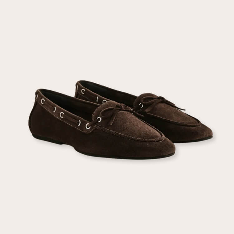 boat shoes