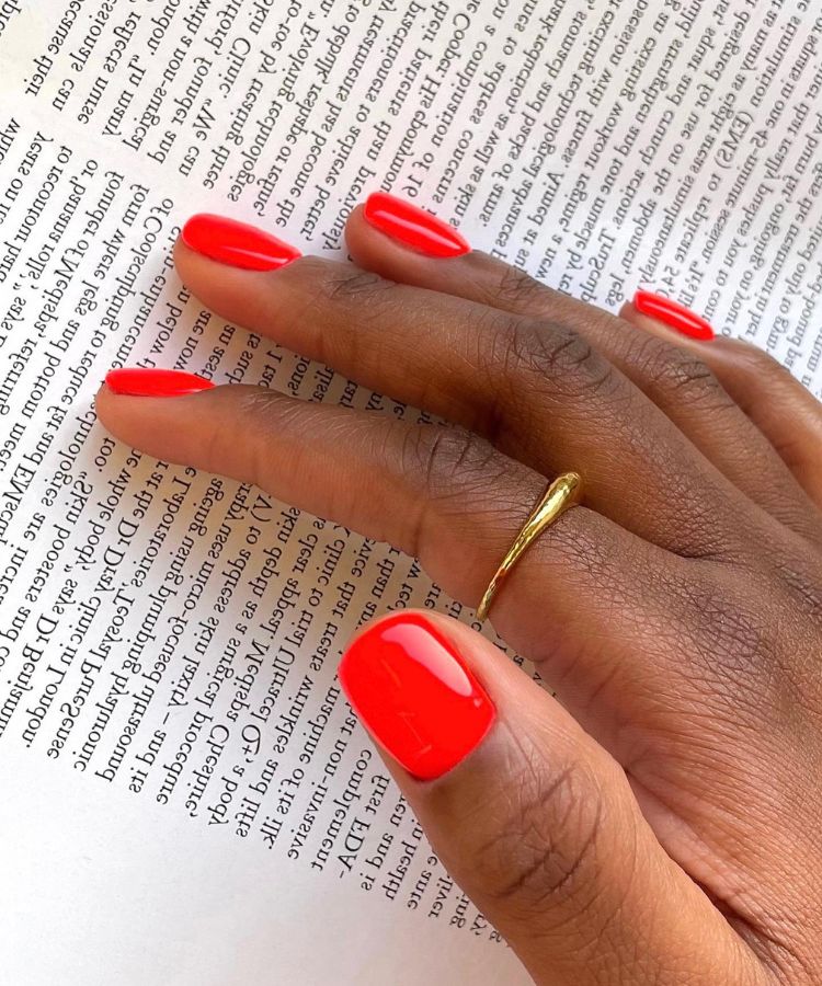 parker posey nails